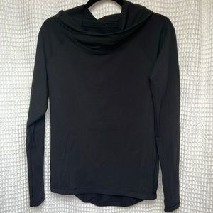 Black Lululemon pullover - likely Sz 8/10